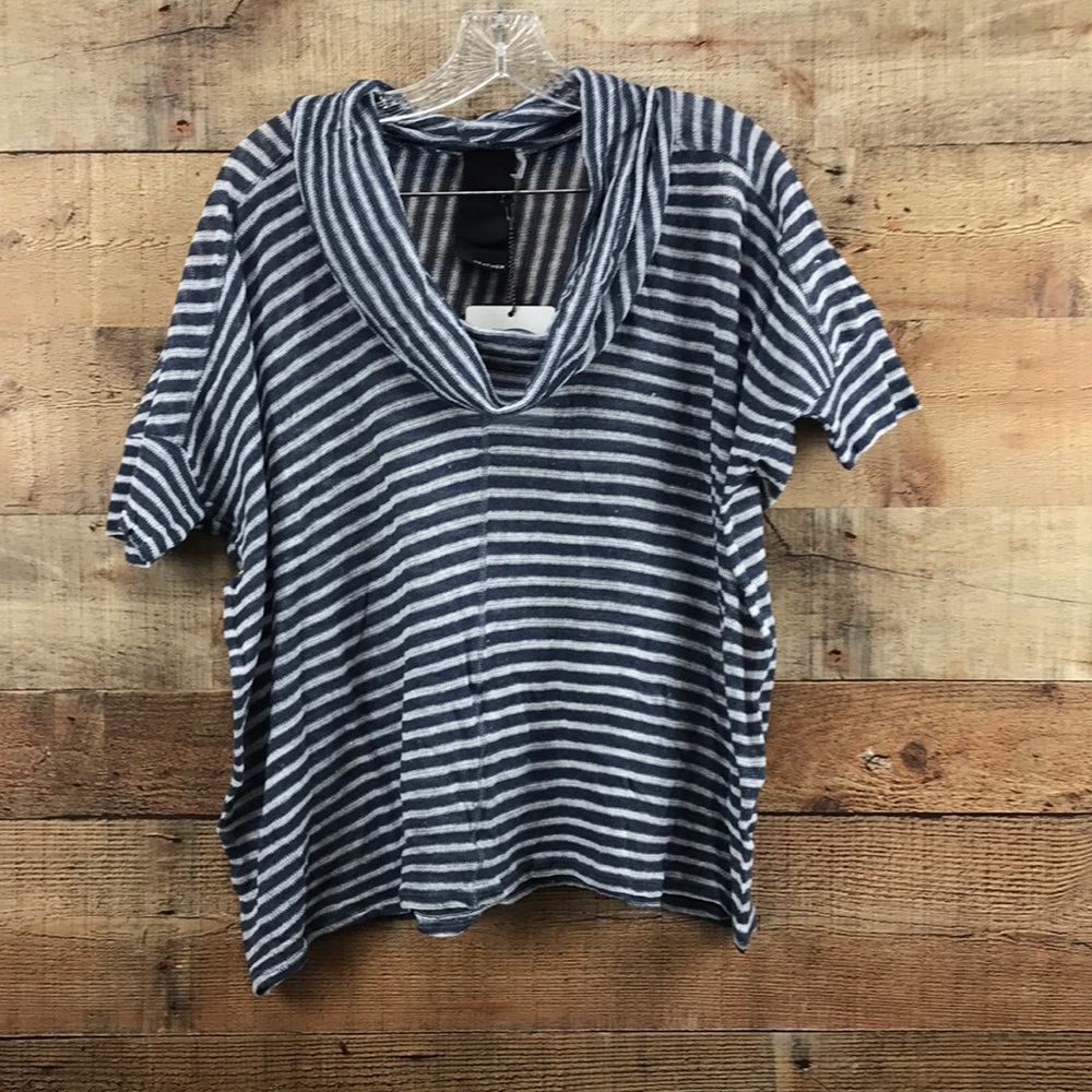Heather Blue Short Sleeve Shirt Size M
